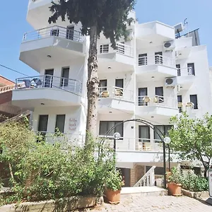 3* Otel Golden