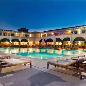 5* Otel Yacht Club